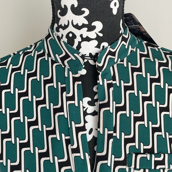 Jinnah Blouse - Helene Clarkson - Picture 2 of 6